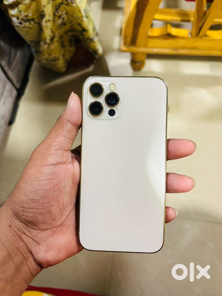 Iphone 12 pro 128 battery health 80% Condition A1 ,display change