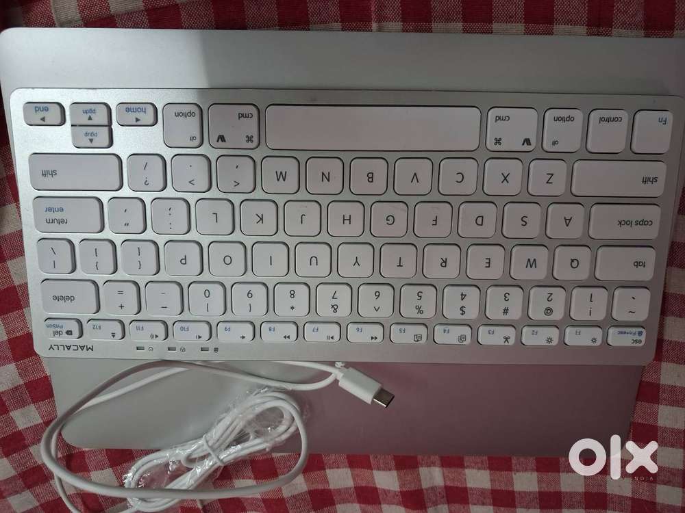 MACALLY usb-c keyboard brand new