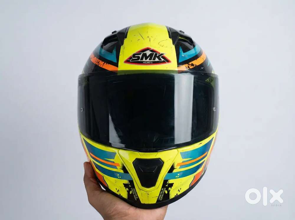 SMK Graffiti Full Face Helmet - Stylish & Safe