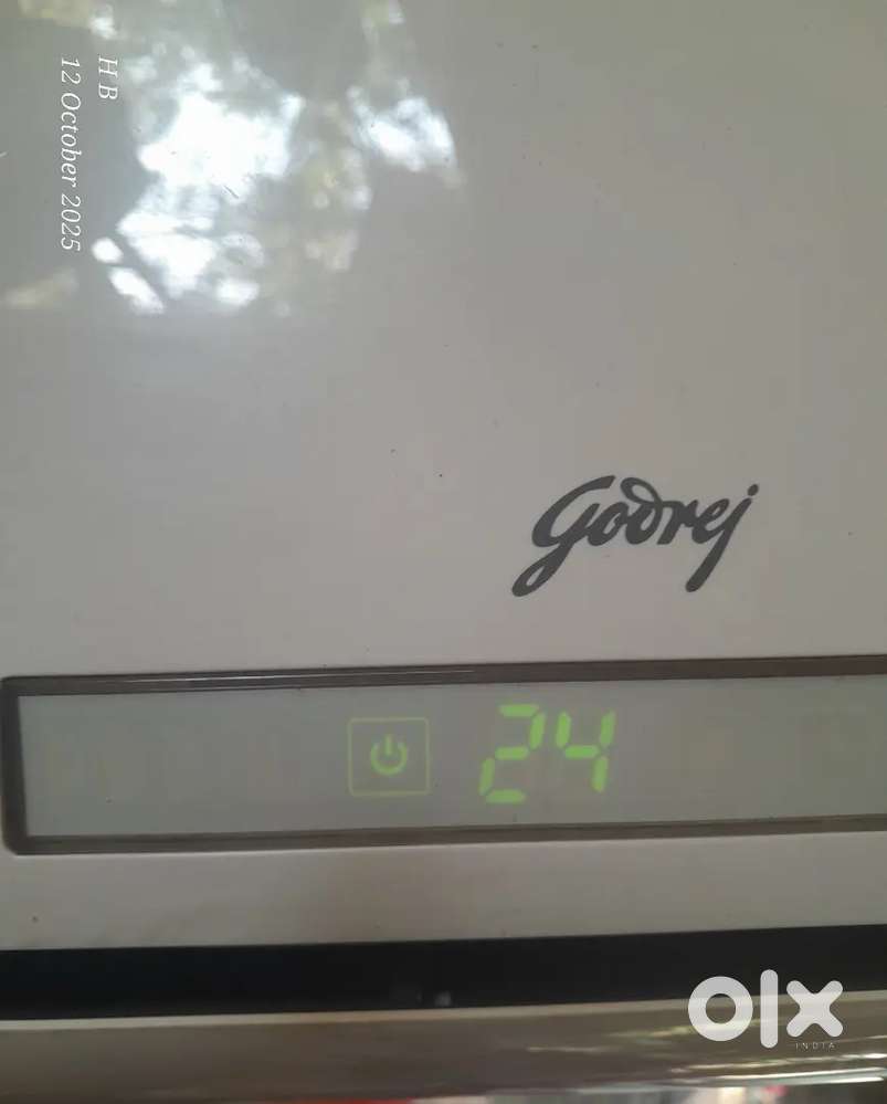 Free instalation,1 ton normal AC, goodworking condition