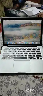 Macbook apple leptop