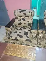 5 seater sofa with table