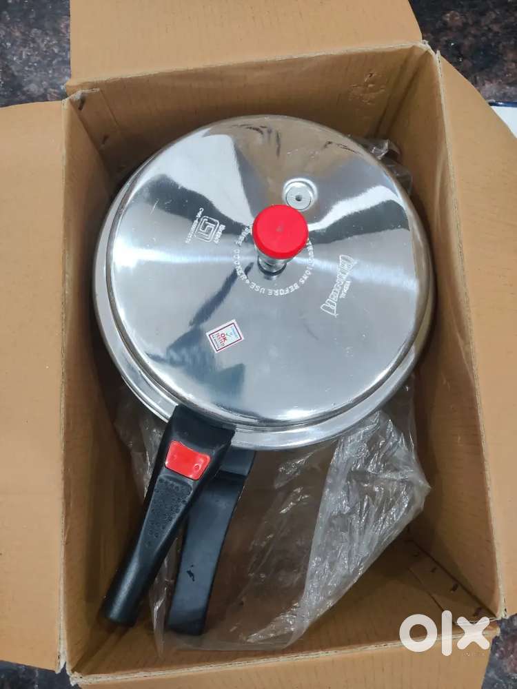 NEW COOKER /  PAN / KARAHI