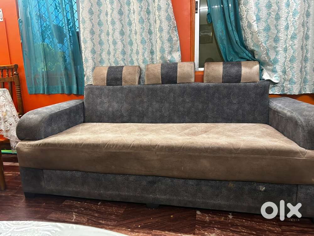 3+2 seater sofa