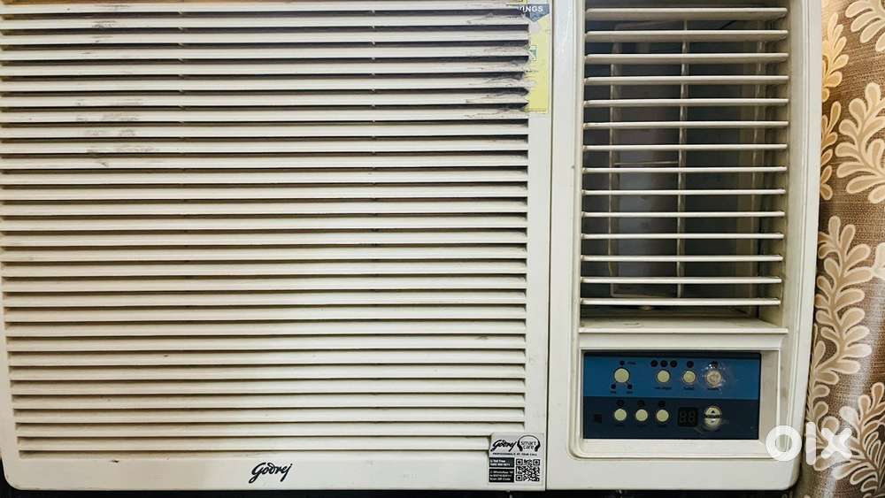 Godrej 1.5 ton window AC in brand new mint condition