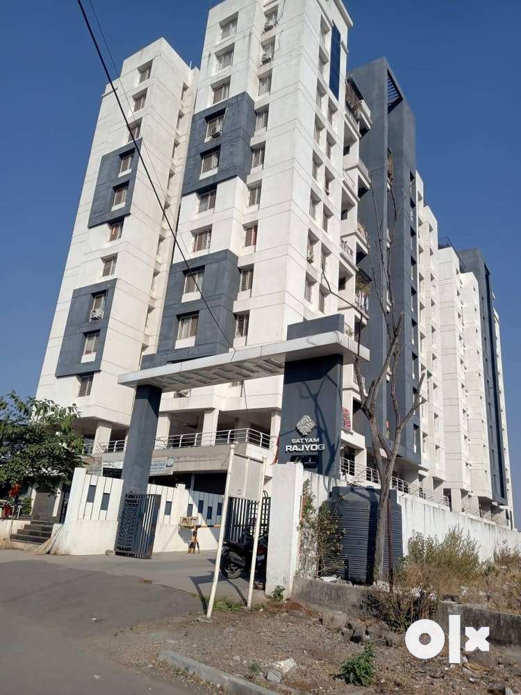 2.5 bhk flat for sale for 69 lac