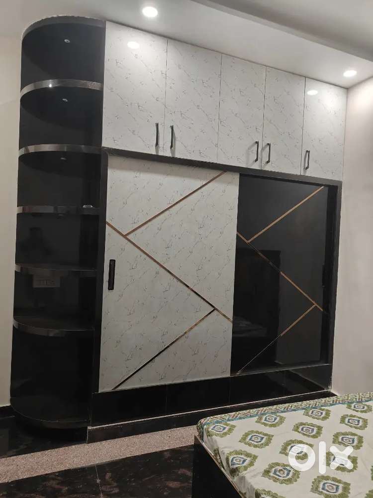 Totally field and office work and labour management