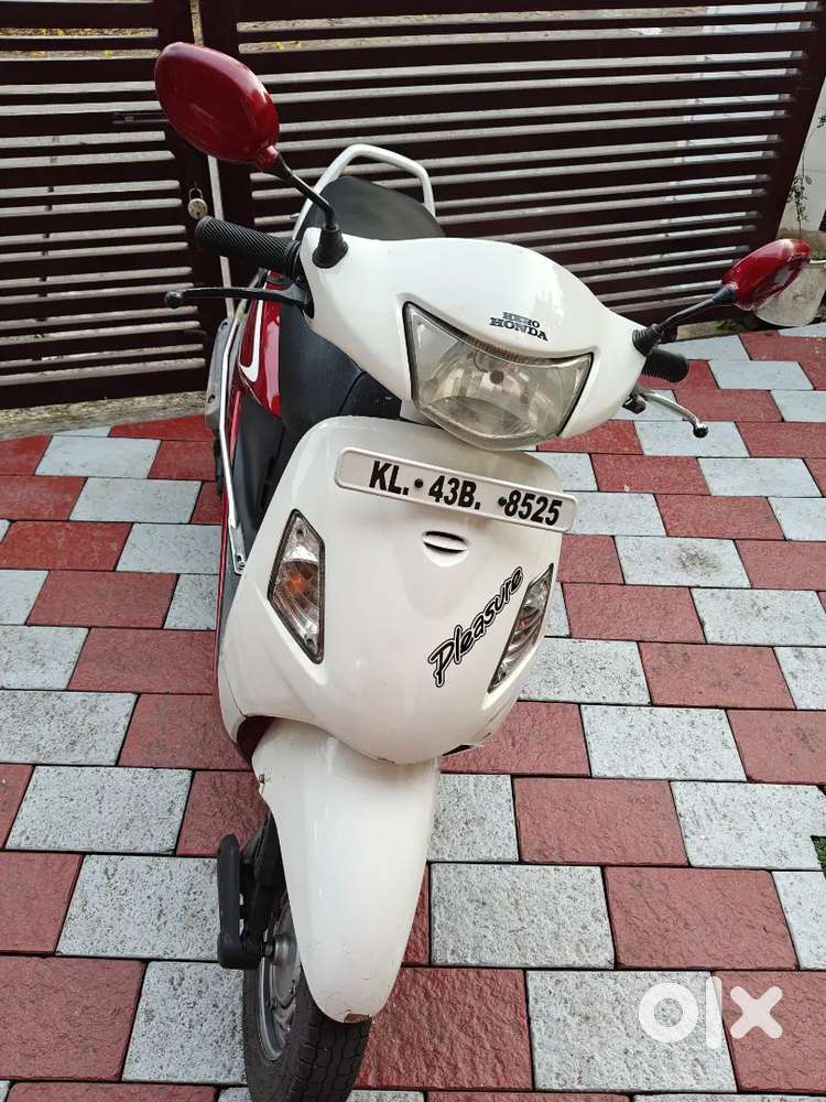 Hero Honda Pleasure - For Sale