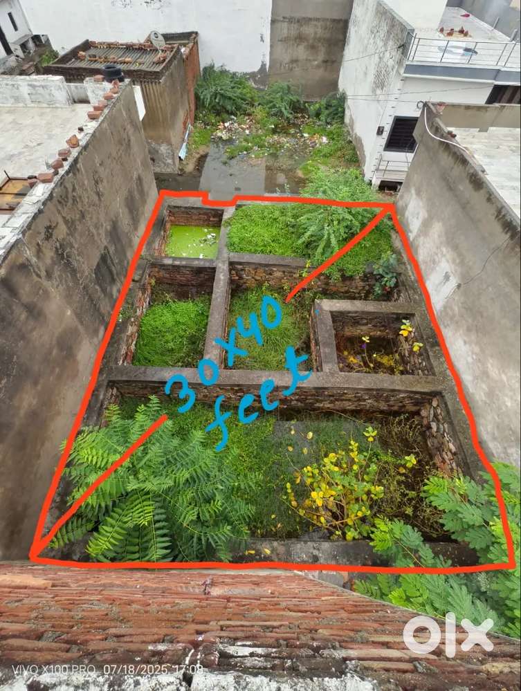 30x40 Plot near radha Krishna mandir best deal at best price