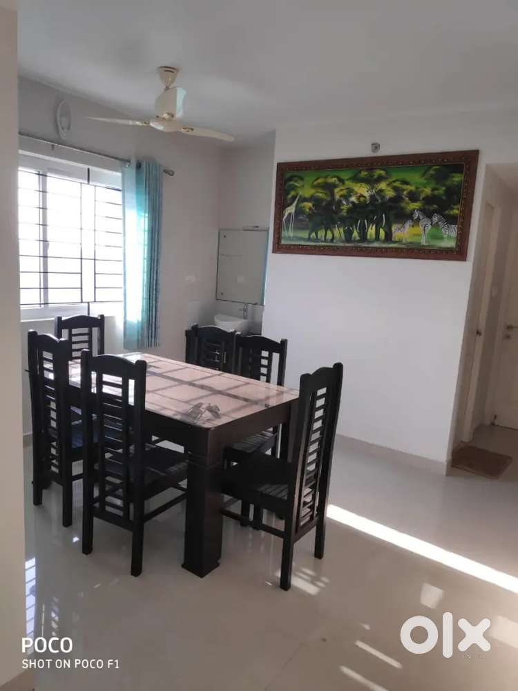 2bhk furnished flat for rent at Thondayad bypass