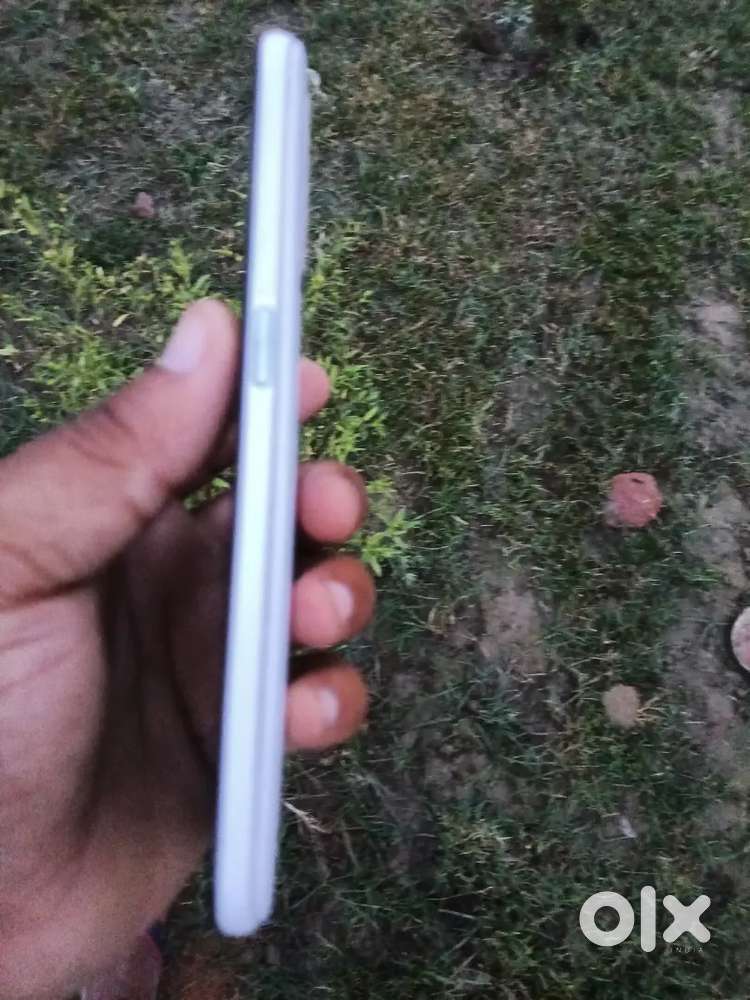Realme6 6 64me hai