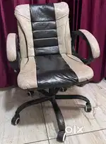 Computer table chair
