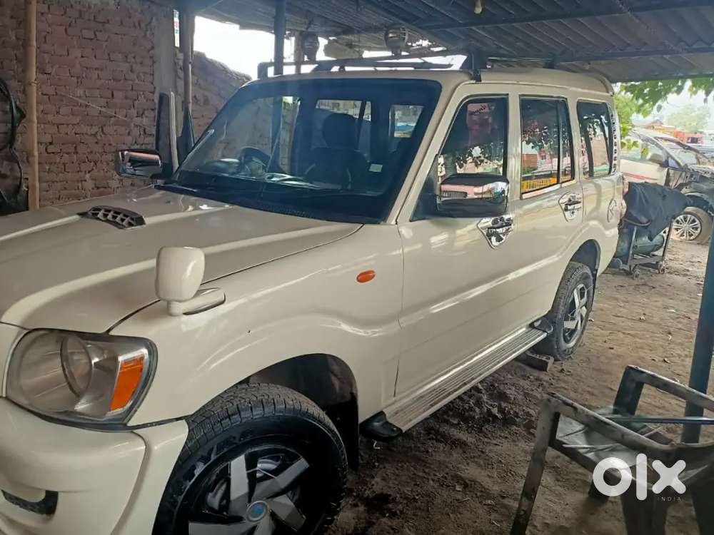 Scorpio bechna hai ek paisa ka kam nhi karna hai