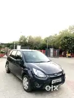 Ford Figo 2011 Diesel top model, 117000 Km Driven