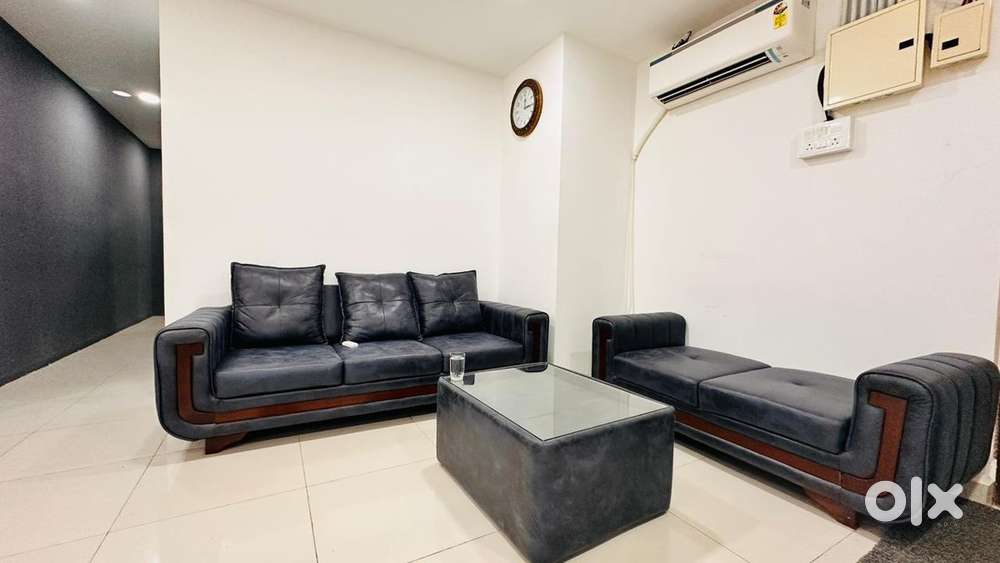 Full Office Day Shift