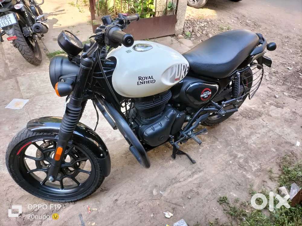 Hunter 350 first owner, 2023 modal