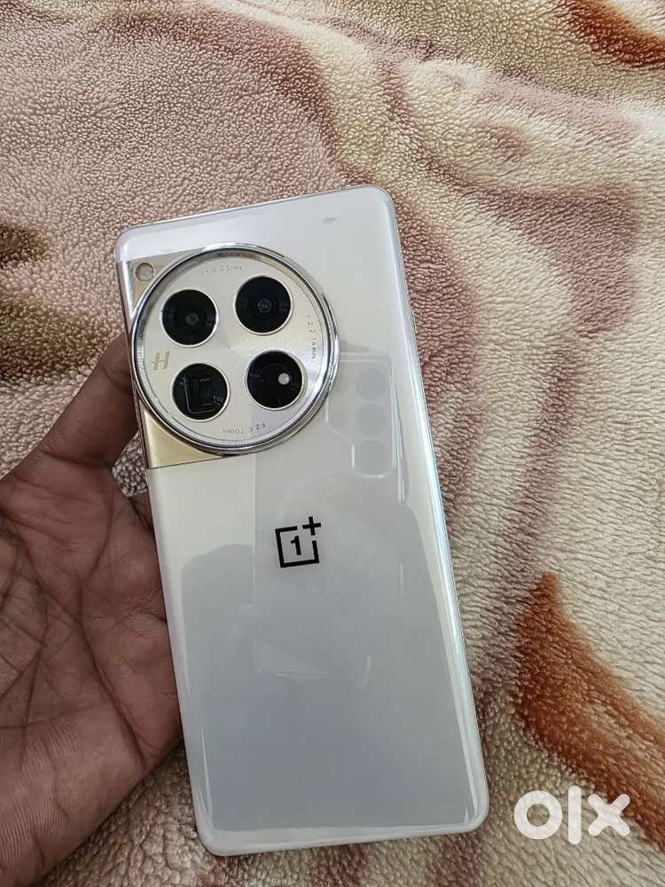 Oneplus 12 256gb excellent condition