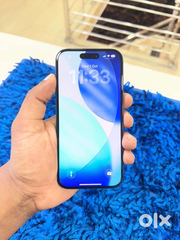 iPhone 15 256 100%BH 6 Month Warrenty