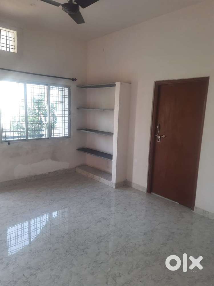 Room/Hall on Rent
