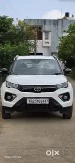 Tata Nexon 1.2 Revotron XM (S), 2023, Petrol