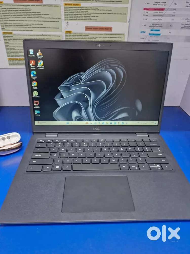 Dell latitude 3520 i5 11th Gen