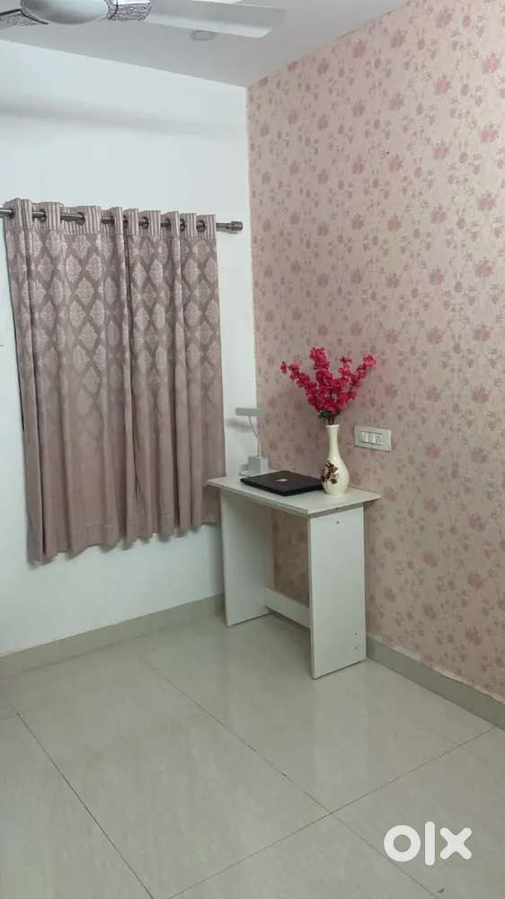 Beautiful room for rent at peaceful area
