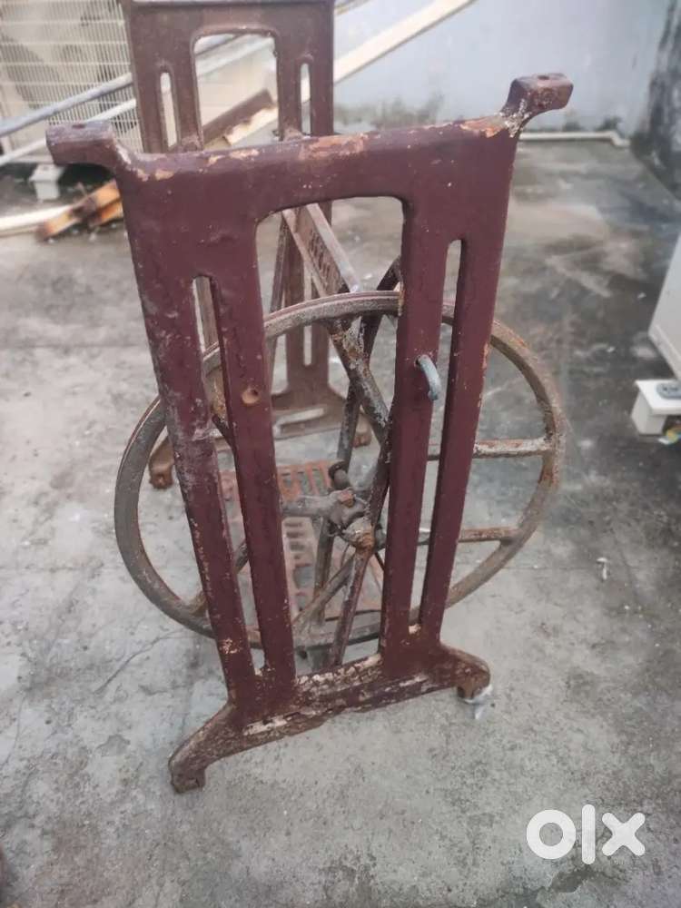 Silai machine ka Pradhan
