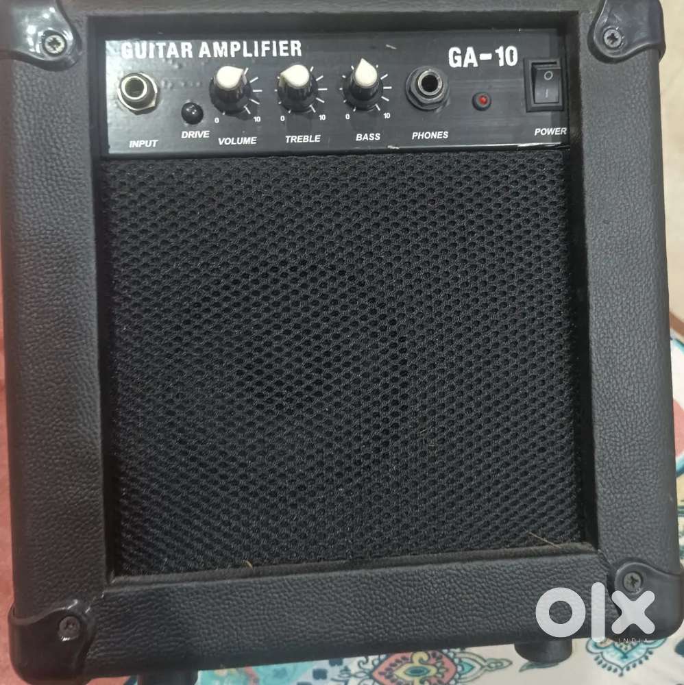 Electric guitar Emplifier 10 watts with wire