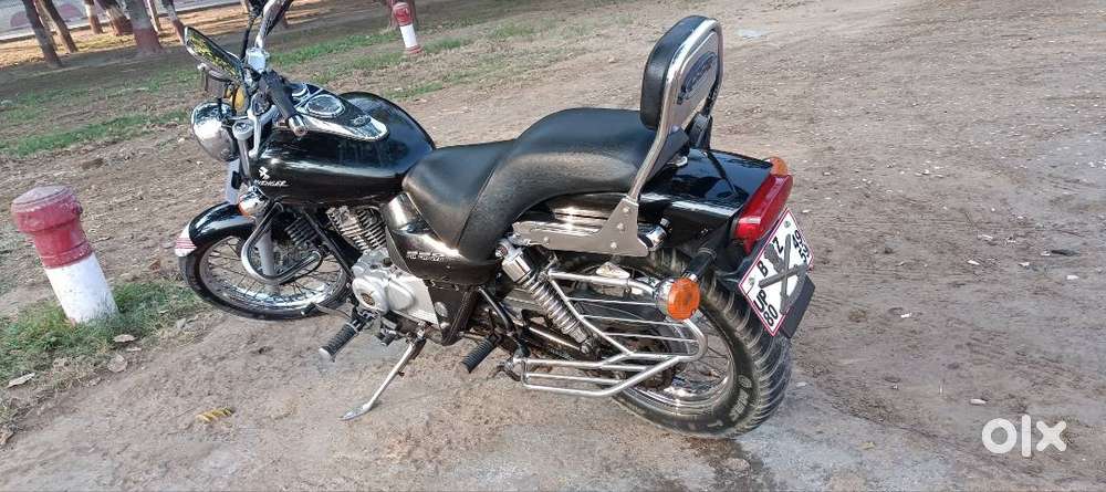 Bajaj Avenger bike