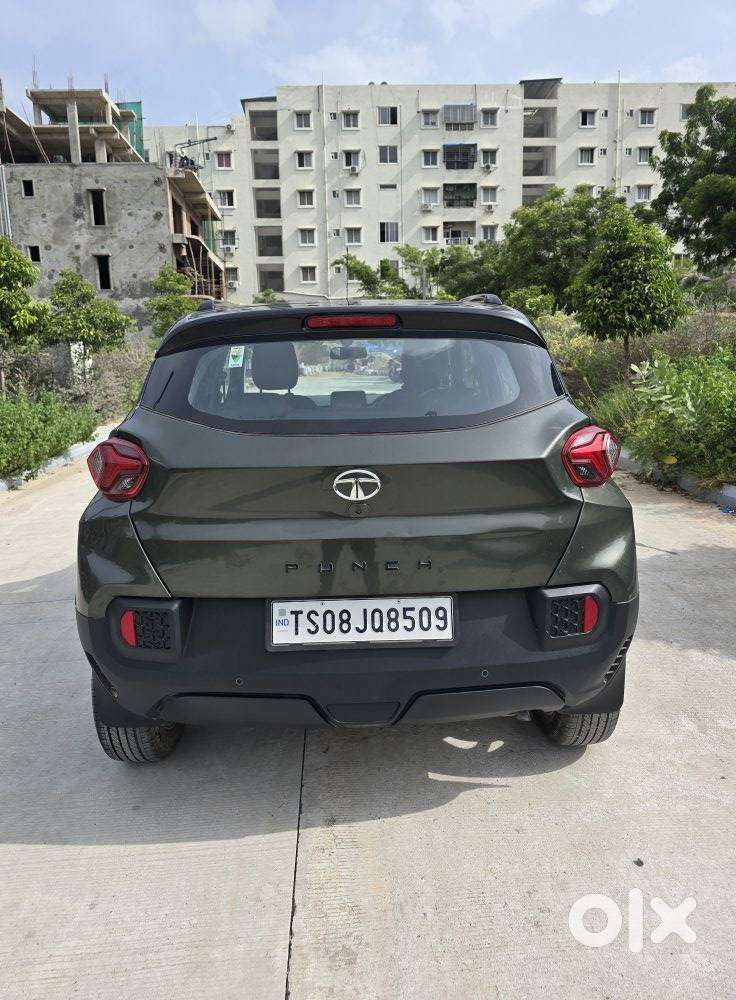 Tata Punch 1.2 Revotron Accomplished Camo AMT, 2023, Petrol