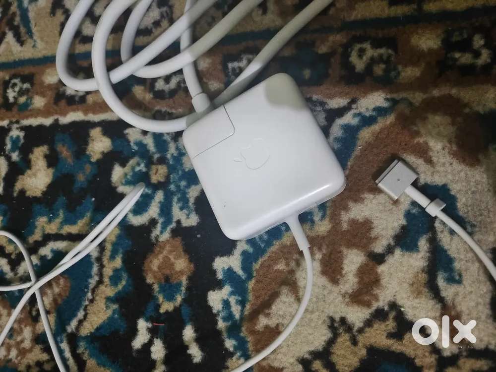 Apple Macbook Charger magsafe 2 T shape pin good working condition