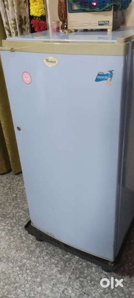 Single door fridge