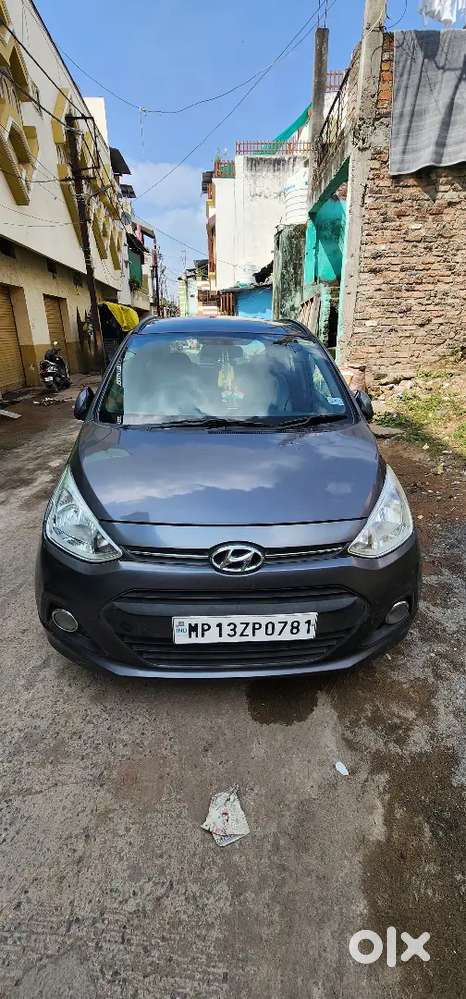 Hyundai Grand i10 2015 Diesel 97000 Km Driven