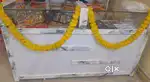 Display counter and display stand for sell