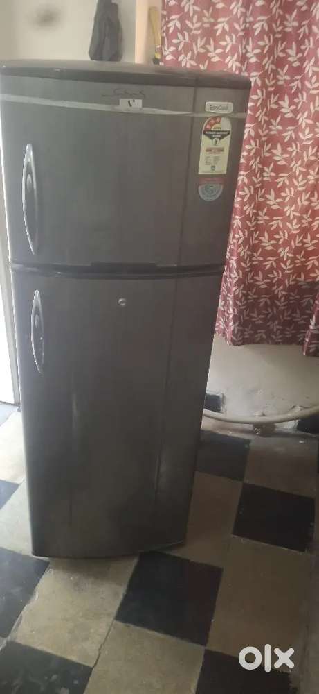 Panasonic double door fridge