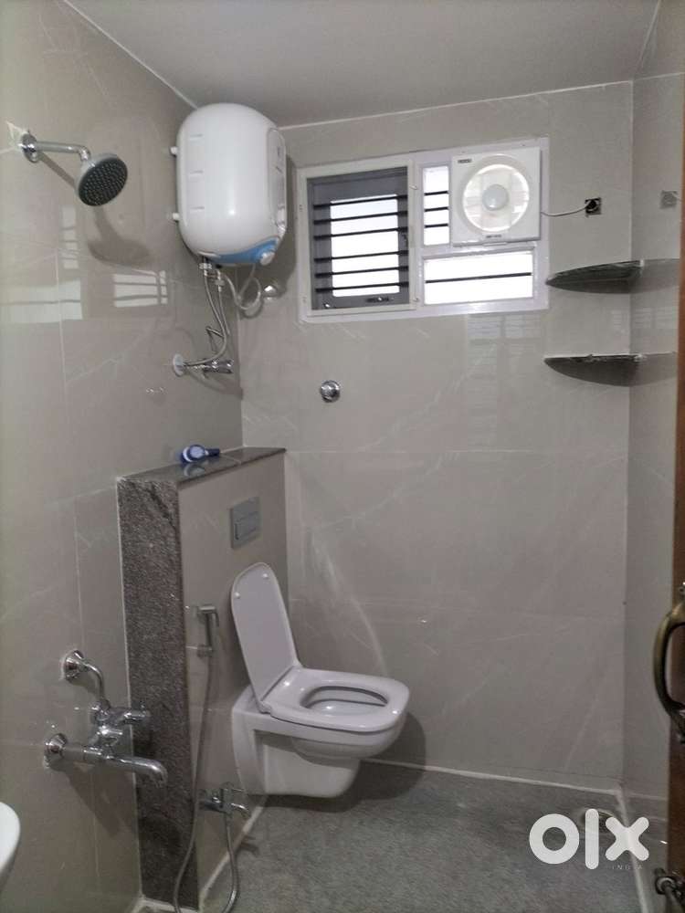 Unfurnished 2bhk available for rent