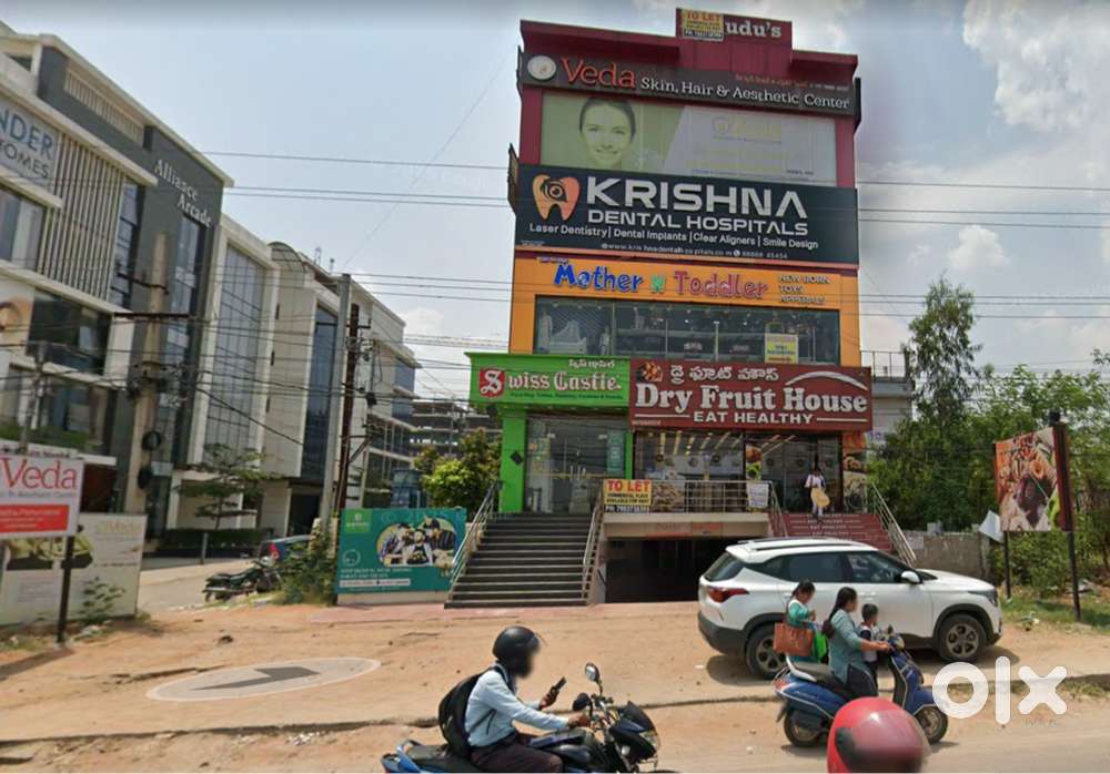 Commercial space in Kompally