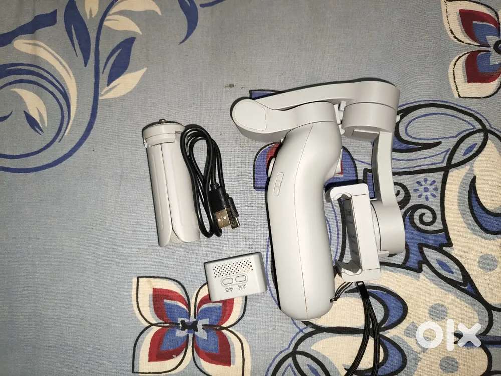 DigiTek 3 AXIS FOLDABLE GIMBAL DSG - 007 with AI Face tracking module