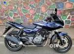 Bajaj Pulsar 220 BS4
