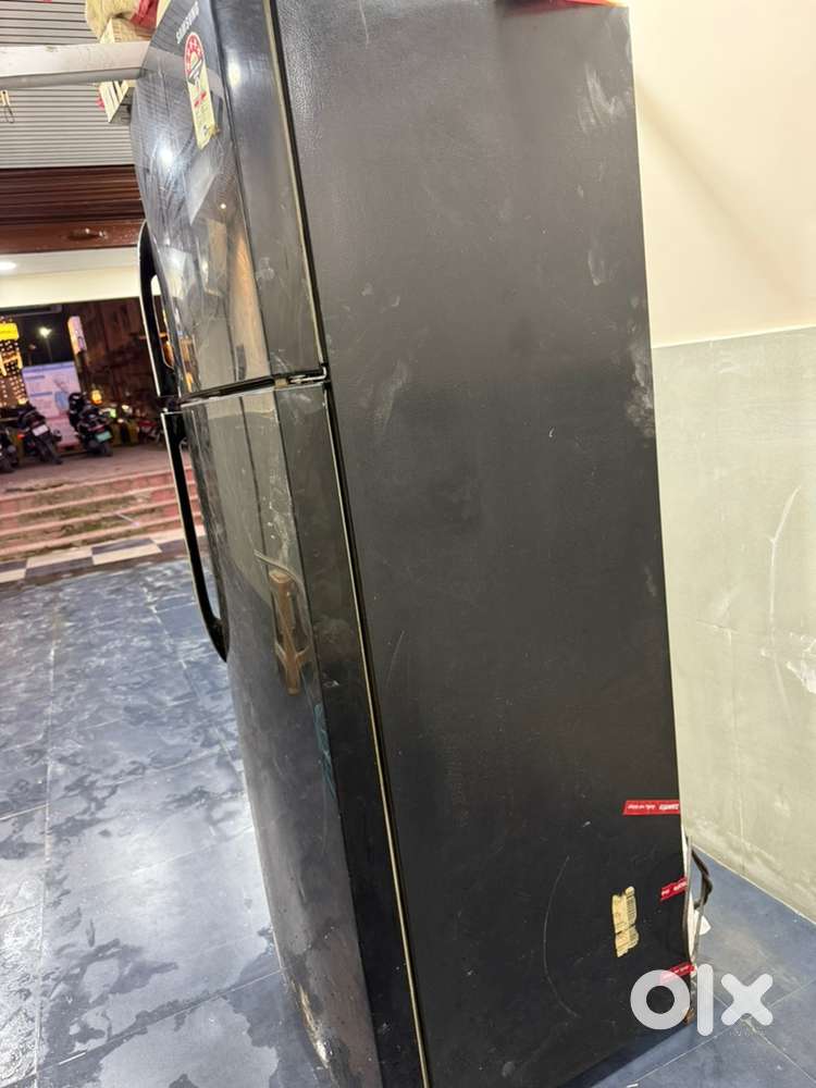 Good condition samsung fridge for sell