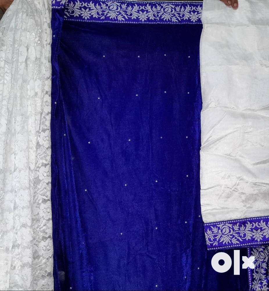 fixed price New blue white velvet and net saree with blouse piece