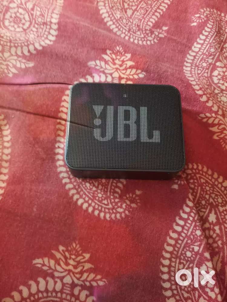 JBL bluetooth speaker
