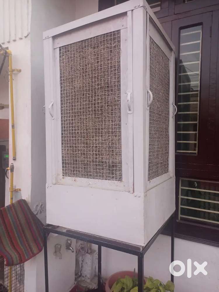 Large Cooler