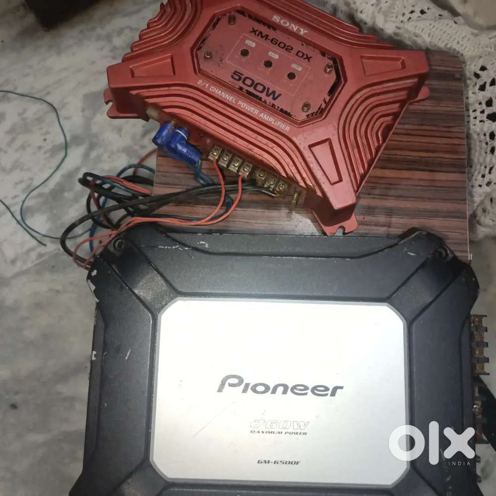 Jbl 1200 watt base and 2 and 4 channel amp