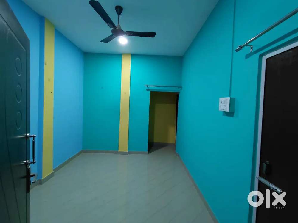 Rent 2 bedroom, hall, kitchen and dining