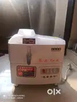 Brand new USHA juicer cum grinder & New Kent delight rice cooker