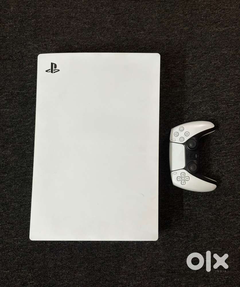 PlayStation 5 Standard Edition