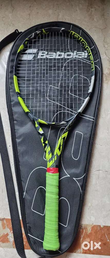Babolat Pure Aero tennis racket