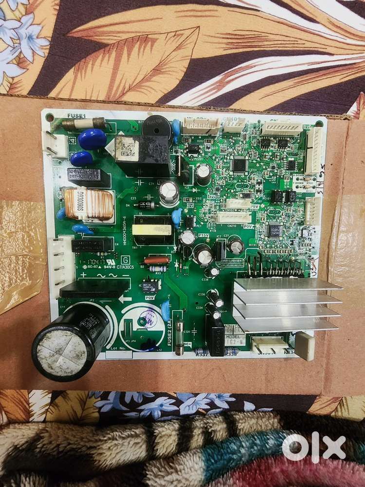 Hitachi Refrigerator amost new