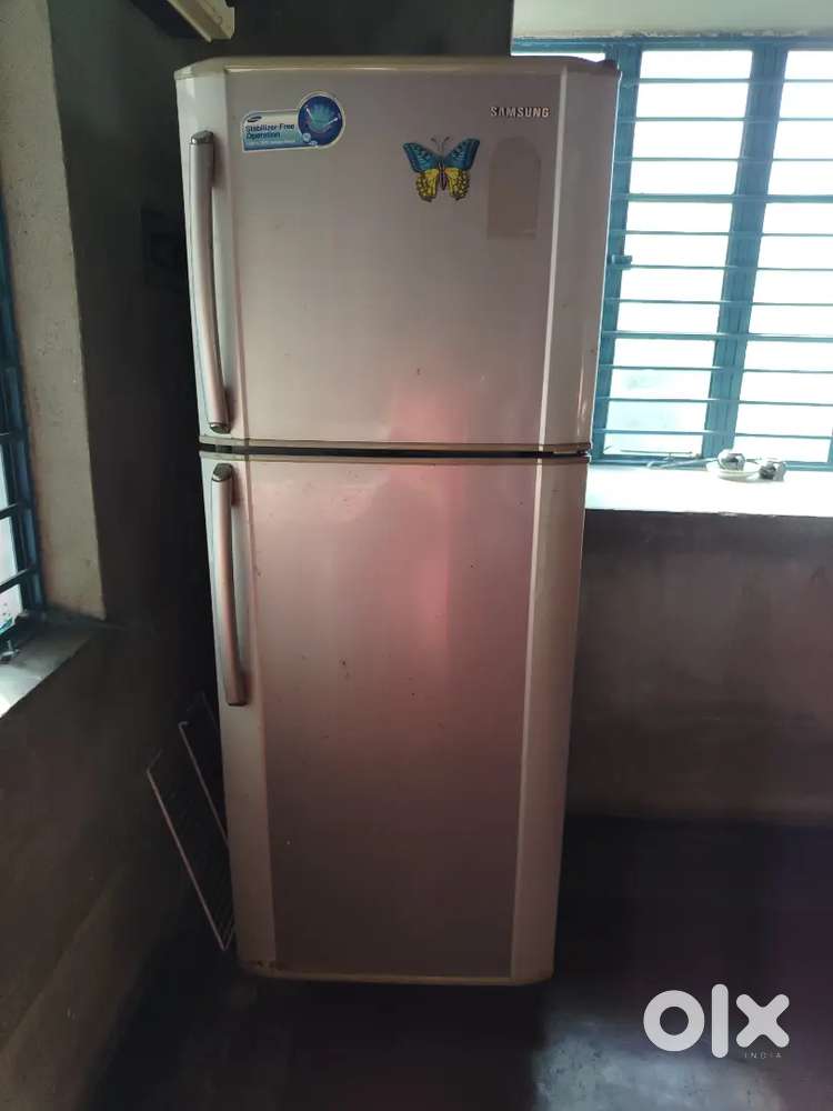 Selling fridge